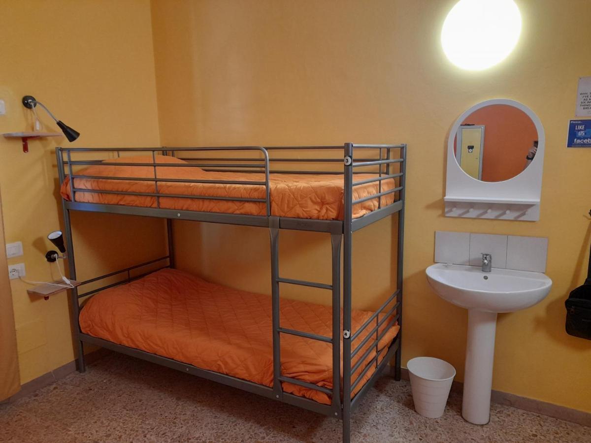 Pisa Train Station Hostel 외부 사진